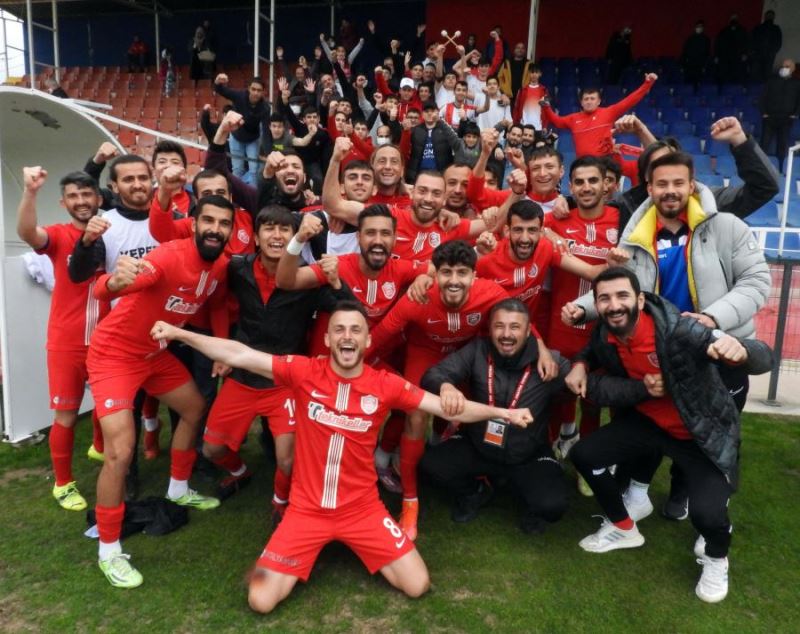 KEPEZ BELEDİYESPOR ŞAMPİYONLUĞA KOŞUYOR