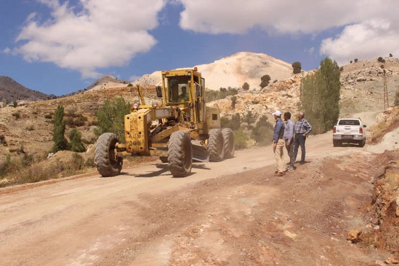 Elmalı Macun Yayla Yolu Yenileniyor