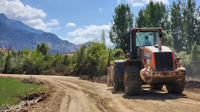 Büyükşehir, Göksun’da Ulaşım Konforu İçin Sahada